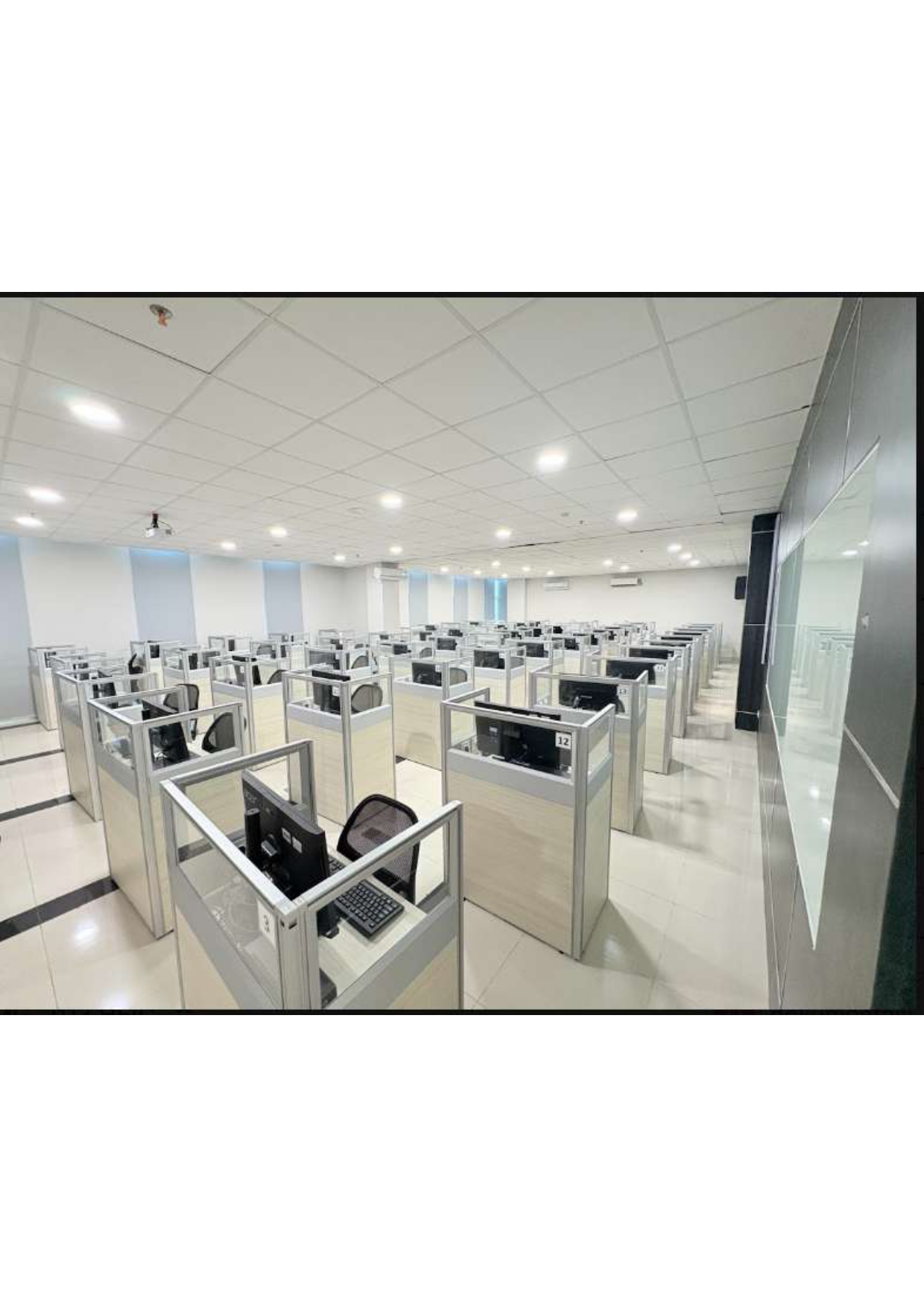 Ruang Computer Based Test (CBT) Universitas Murni Teguh
